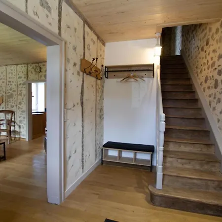 Du Puits Pour 6 * Saint-Estephe (Dordogne)