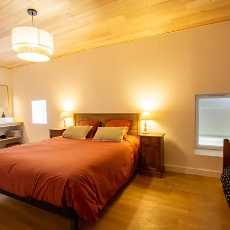 Du Puits Pour 6 * Saint-Estephe (Dordogne)